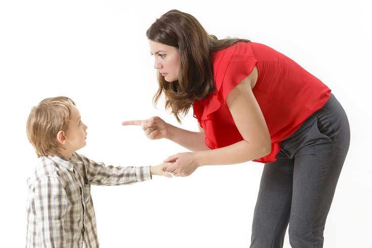 Siéntate y habla con tu hijo cuando las cosas estén tranquilas