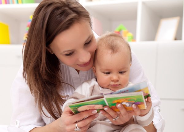 Los bebés tienen que ir acompañados de sus padres o su tutor legal