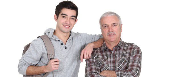 La comunicación entre padres e hijos es fundamental, aunque sea complicada