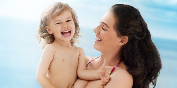 Una madre es la que más enseña a su hijo