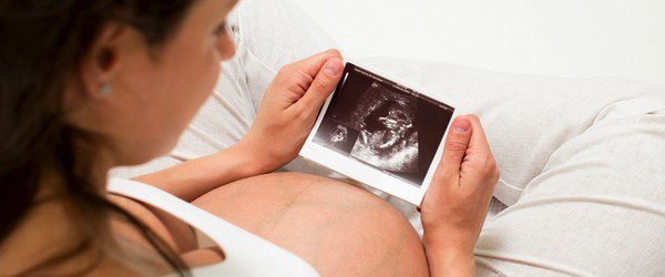  La sofrología refuerza el vínculo con el bebé