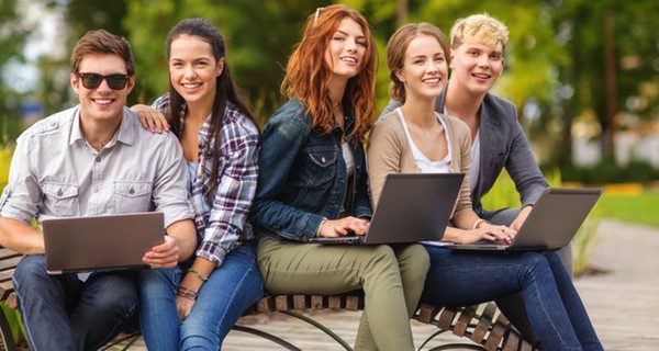 ¿Qué opción será mejor para tu futuro?