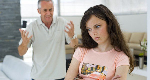 Que el hijo no quiera cumplir con las visitas no es motivo para no pagar la pensión