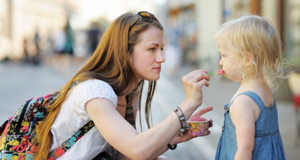 Un/a au pair es más barato y tiene una dedicación exclusiva a nuestros hijos