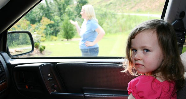 Nunca dejaremos a nuestros hijos esperando en el coche cuando haga calor