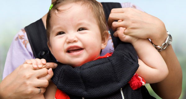 El portabebés nos ayuda a realizar muchas actividades de manera más cómoda junto al bebé