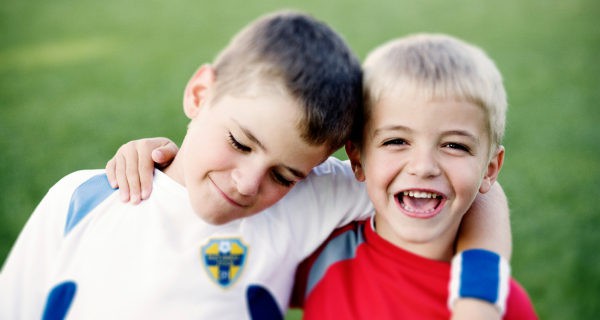 Los niños deben mantener una competitividad sana, pero no anteponer el éxito al compañerismo