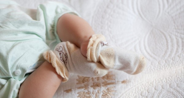 Lo más importante es que los bebés lleven los pies y la tripa tapaditos