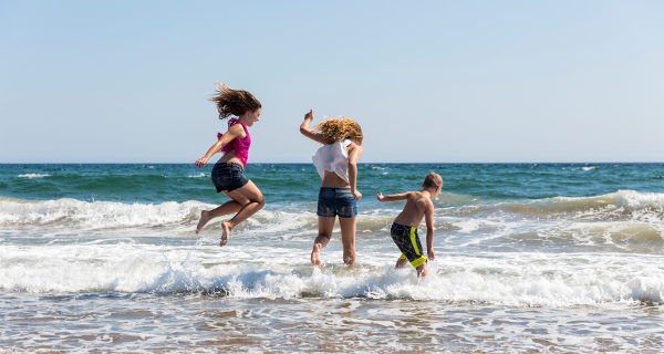 ¿Quién puede saltar más alto las olas?