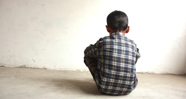 Niño víctima de violencia