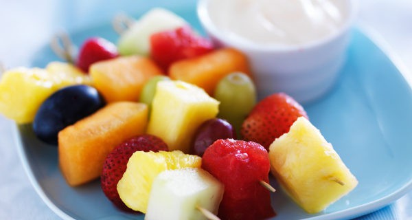 Brochetas de frutas