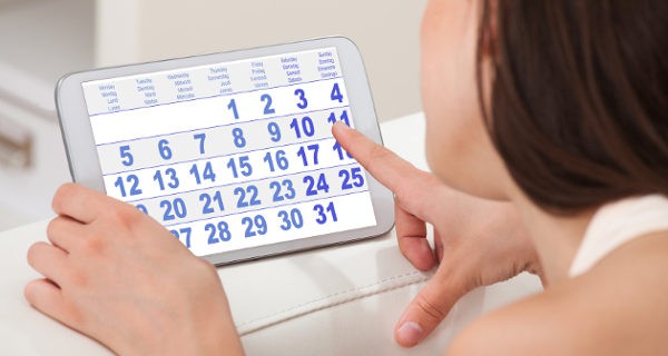 Mujer y calendario