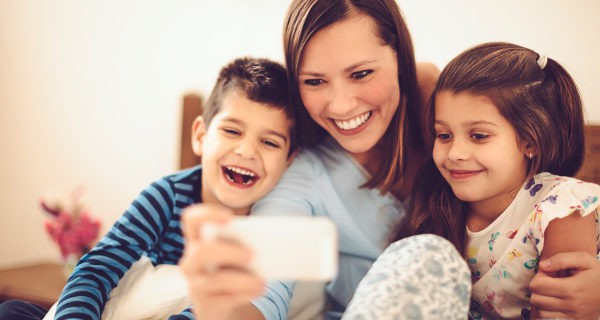 Pasa tiempo a solas con tus hijos para que no se vean desplazados