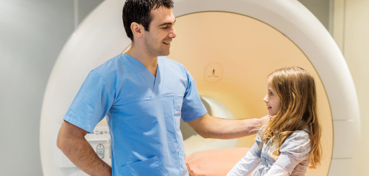 Los padres pueden sentir culpabilidad, pero en realidad el cáncer infantil es muy difícil de predecir