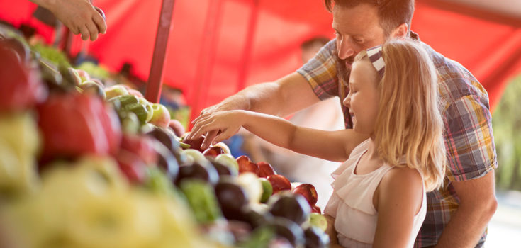Dar ejemplo a nuestros hijos es la mejor manera de normalizar una dieta sana