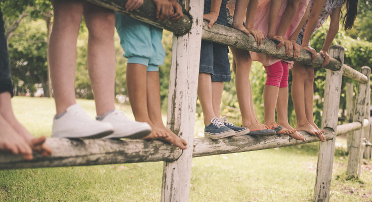 Procuraremos escoger opciones que no necesiten que los niños lleven calcetines