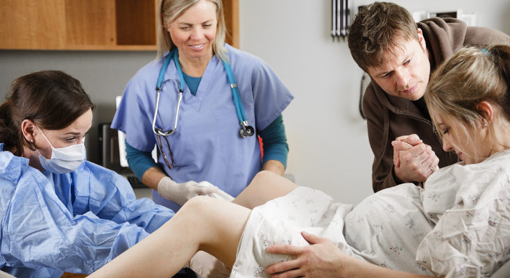 Un anestesista se encargará de ponernos la epidural, si así lo necestiamos