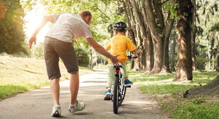No necesitamos apuntarles a un deporte, basta con tener una vida activa