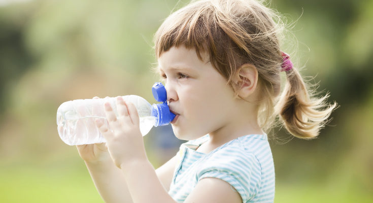 La hidratación es muy importante, sobre todo si hace calor