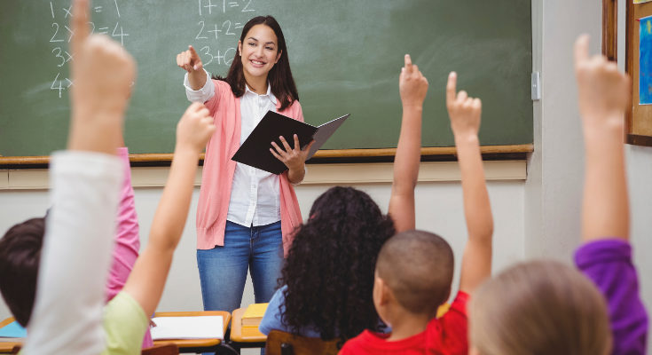 Los deberes son positivos, pero los profesores deberían regular cuánto mandan