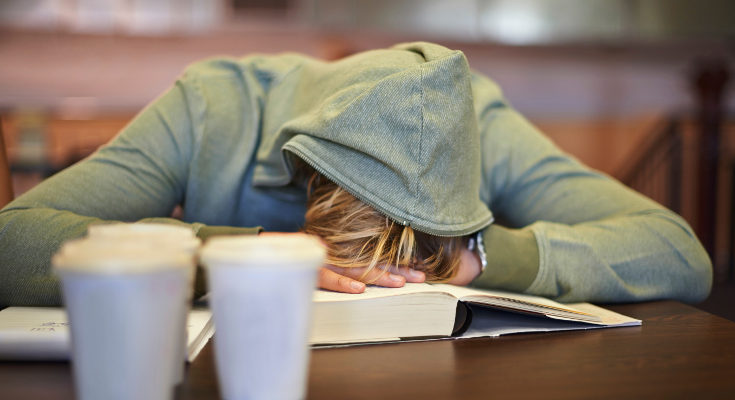 Si se ven presionados a ir a la universidad, probablemente fracasen en sus estudios