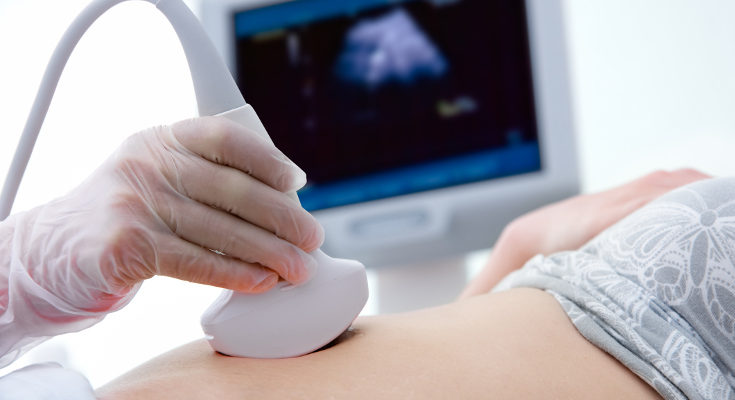 La ecografía de seguimiento nos indica si se ha producido un aborto diferido