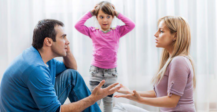 Si no hay situación de maltrato, los niños deben disfrutar de los dos padres o madres