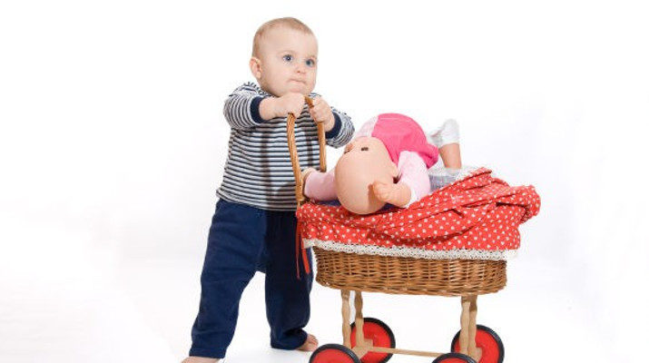 Deja que tus hijos experimenten con todo tipo de juguetes