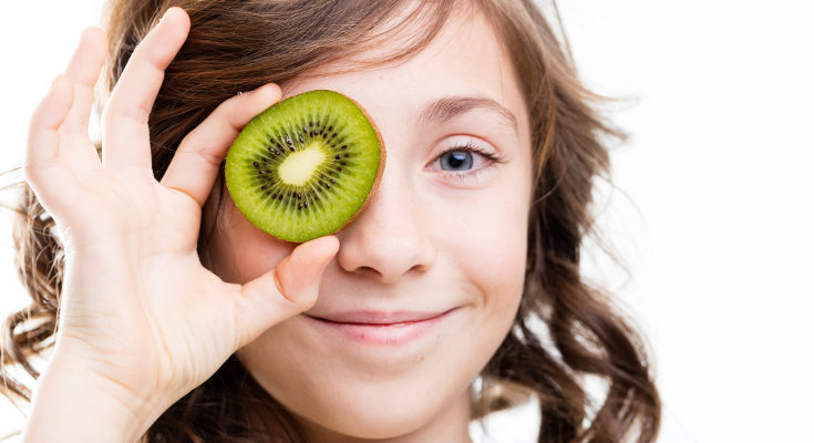 El kiwi es una de las frutas más completas que podemos dar a los niños