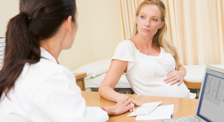 Consulta a tu médico antes de tomar omeprazol, quizá no sea el medicamento que necesitas