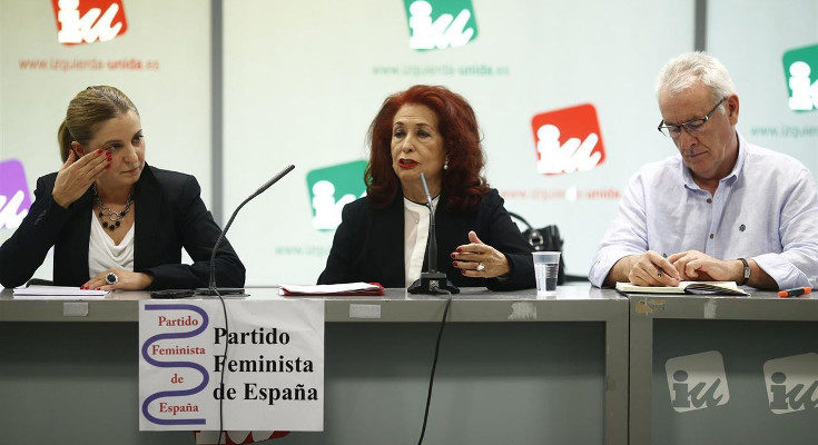 Una ley de gestación subrogada supondría un debate interno en muchos partidos