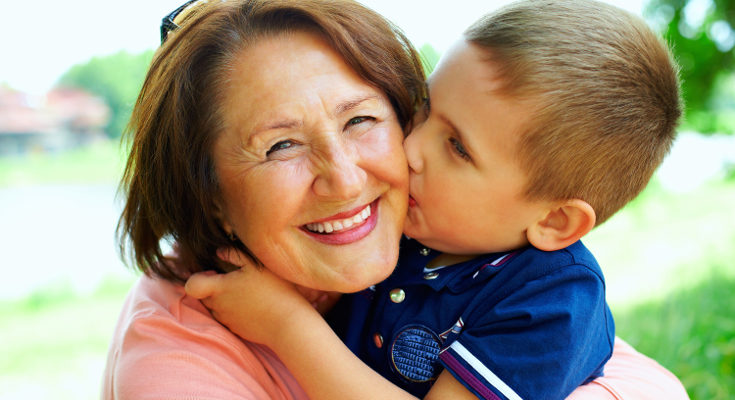 Si no dan besos, los niños no se vuelven más fríoso maleducados