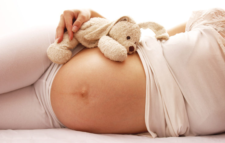 Si queremos tener hijos de solteros, es importante tener a gente a tu alrededor