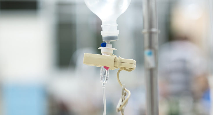 Podemos intentar disminuir los vomitos derivados de la quimioterapia en niños