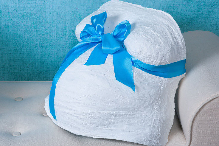 Muchas mujeres hacen moldes de yeso de su barriga como elemento decorativo