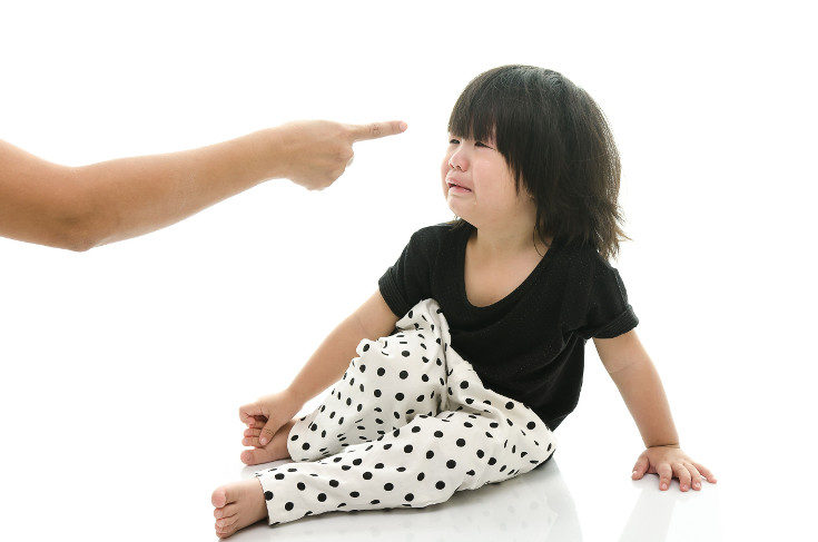 No regañes a tus hijos por hacerse pis en la cama, no lo pueden controlar