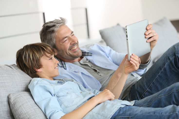 La realidad es que no se puede proteger a los hijos de todo lo que pasa en el