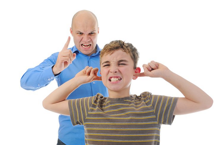 Para disciplinar a un hijo con éxito no se deben emplear castigos psicológicos ni físicos