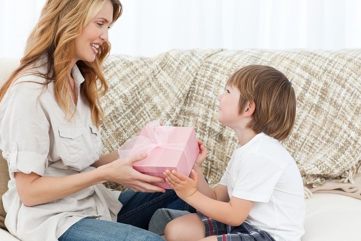 Hay diferentes tipos de niveles en la crianza sin género, y normalmente son los padres quienes lo escogen