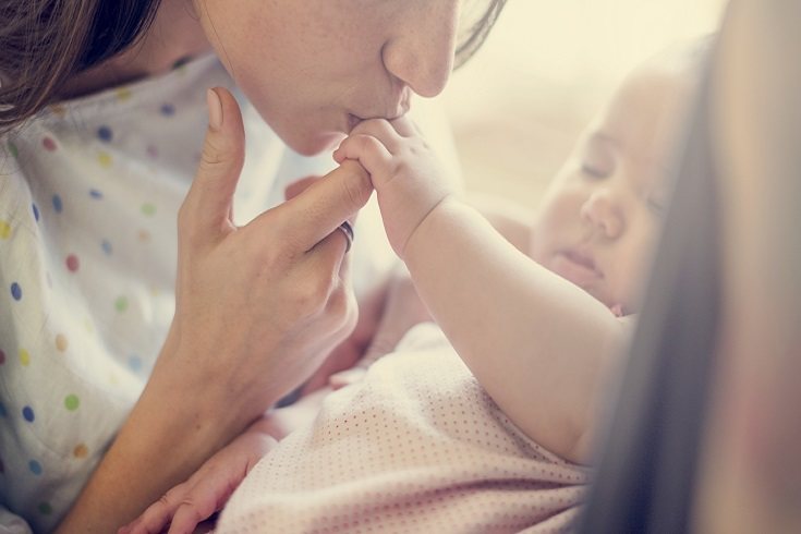 Es posible que tu pareja no sepa cómo es estar en casa con los niños todo el día