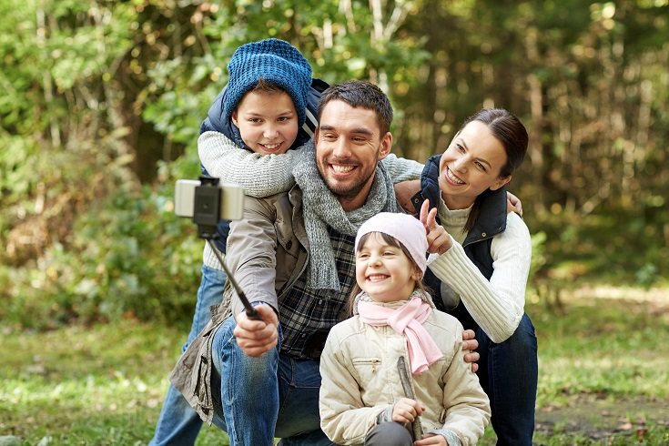  Con los teléfonos actuales cualquiera hace más fotos a uno mismo, a la familia o a los momentos cotidianos