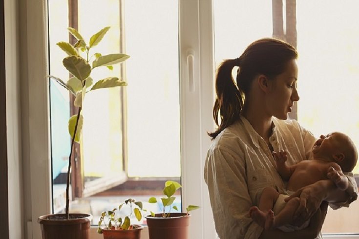 Dar la bienvenida a un nuevo bebé en la familia es un momento emocionante para los padres