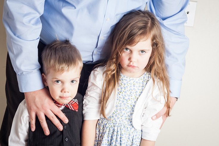 La desventaja de la paternidad permisiva es que los niños no son mini adultos