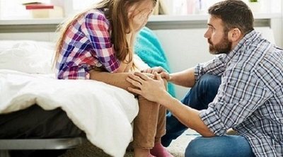Cómo fomentar la actitud positiva en un adolescente gruñón
