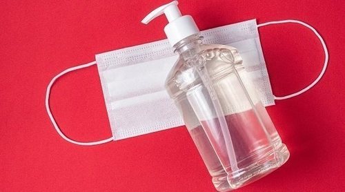 El peligro de los geles de hidroalcohol en los niños