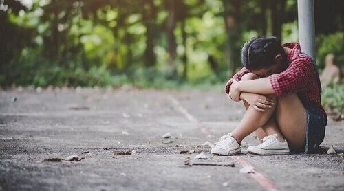El peligro de la autolesión en los adolescentes
