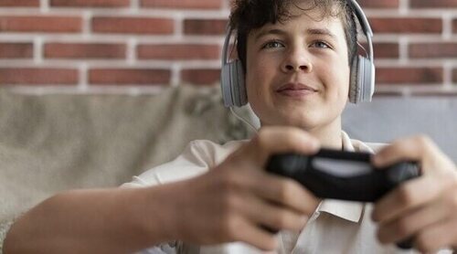 Qué efectos negativos tienen los videojuegos violentos en los niños