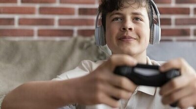 Qué efectos negativos tienen los videojuegos violentos en los niños