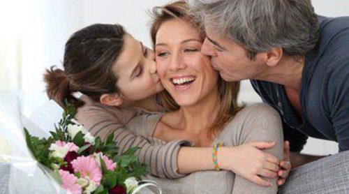 Celebrar el Día de la Madre con la pareja de tu padre