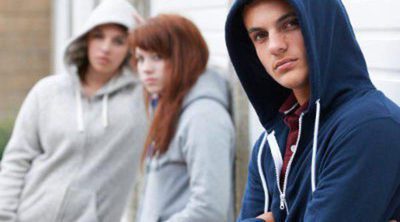 ¿Qué puedo hacer si no me gustan los amigos de mis hijos?